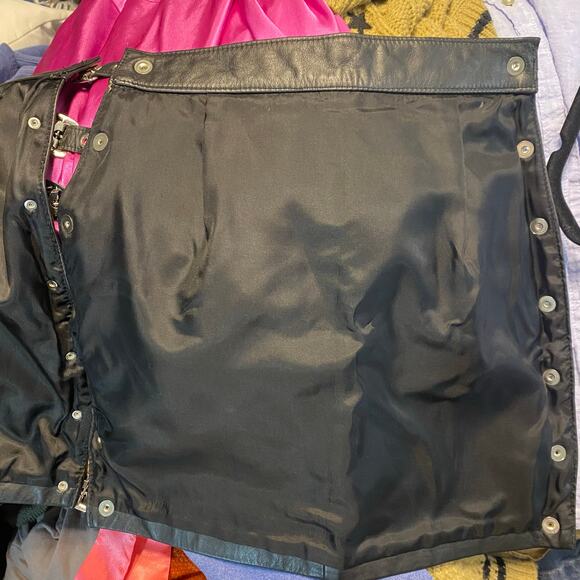 Northbound Leather Black Buckle Mini Skirt XS Genuine Leather Fetish Goth spicy - Picture 9 of 9